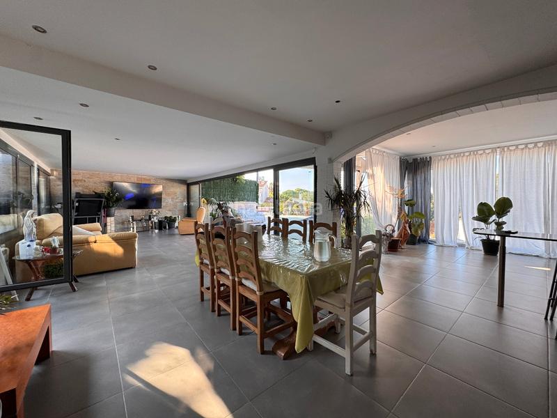 Foto 774eadd9-6202-4f30-b545-0d7175093c22. Casa con camino riscaldamento parcheggio piscina in Pals