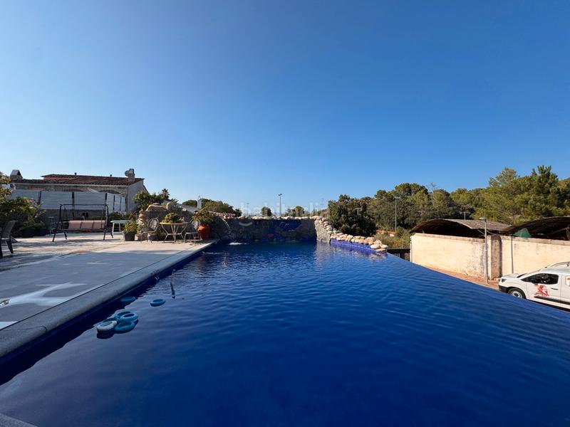 Foto 959c4bc4-1e39-45c1-95eb-9ffb5635e782. Casa con camino riscaldamento parcheggio piscina in Pals