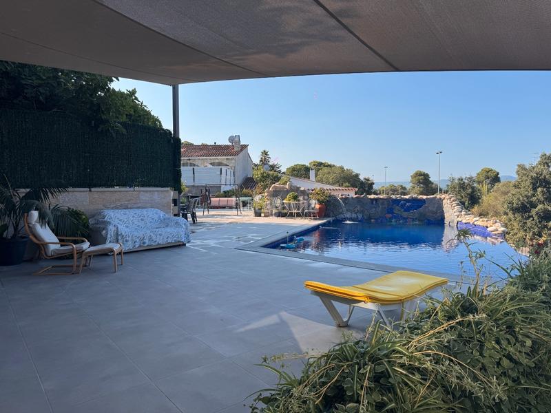 Foto b63a5ed5-33cc-4233-83b4-6fde26b471da. Casa con camino riscaldamento parcheggio piscina in Pals