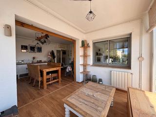 Pis a Avinguda de girona 51. .alt empordà, la escala, piso.