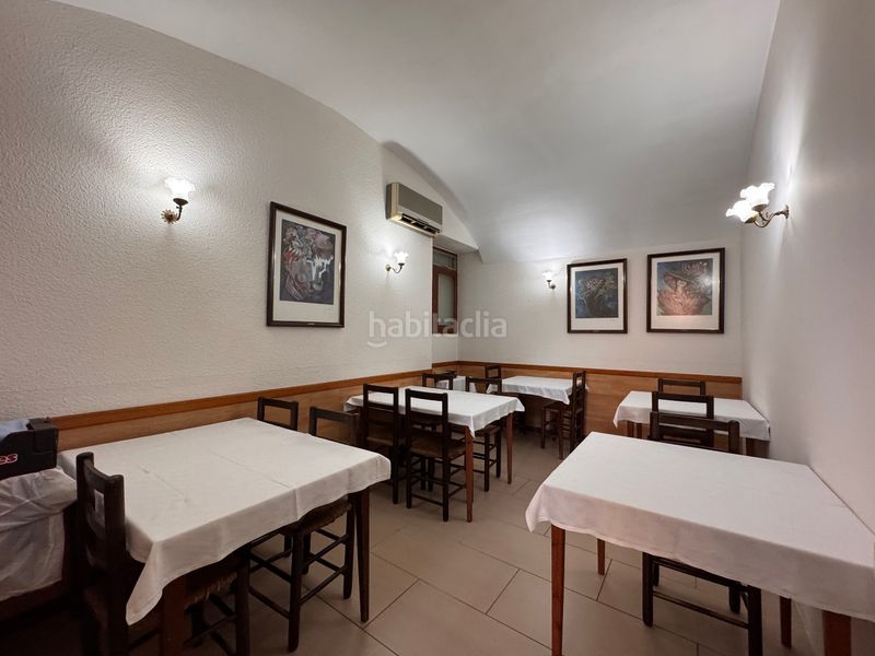 Foto d9add700-a85b-4e75-8a31-aa7f01fbd52f. Local comercial amb calefacció a Bisbal d´Empordà (La)
