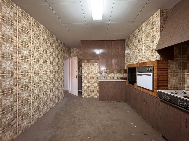 Foto 29d91c07-ad02-4fda-8d3b-5d0523bb0de9. Casa con camino riscaldamento parcheggio in Torroella de Montgrí