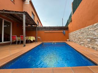 Maison  Carrer de l'anoia. Baix empordà, palafrugell, casa con piscina