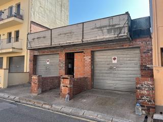 Maison jumelée à Carrer de sicília 32. Baix empordà, la bisbal d’empordà, proyecto para construïr una o