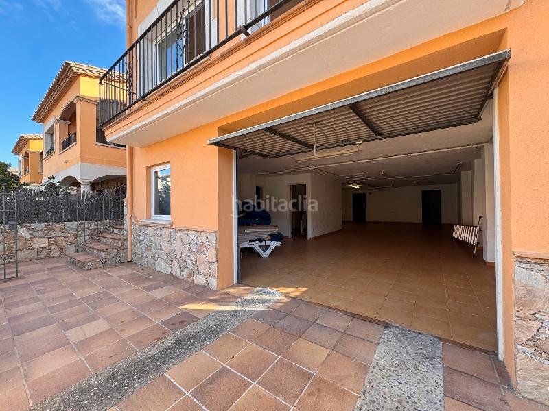 Foto 4eaa0fc3-6cde-40b9-a30e-c8a9b3d63502. Casa amb calefacció aparcament a Mont-ras