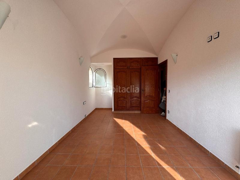 Foto f745400e-81d3-495f-94e2-e6db1f8478bf. Casa amb calefacció aparcament a Mont-ras