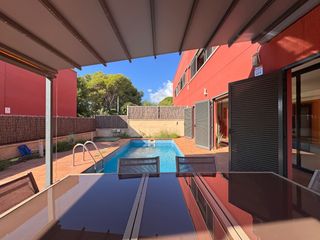 Casa  Carrer vinya rajaga. Baix empordà, palamós, casa