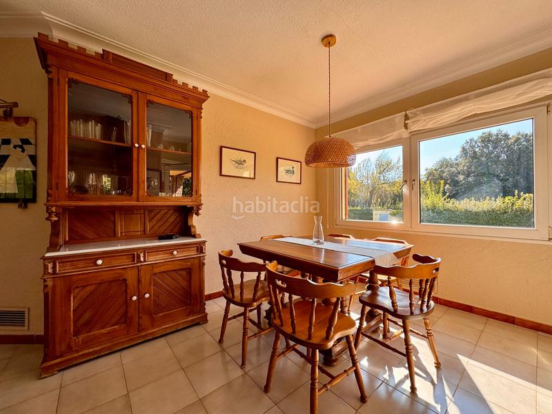 Foto 29295602-7fa4-4454-9e43-d05fc1906c40. Lloguer casa amb xemeneia calefacció aparcament piscina a Regencós