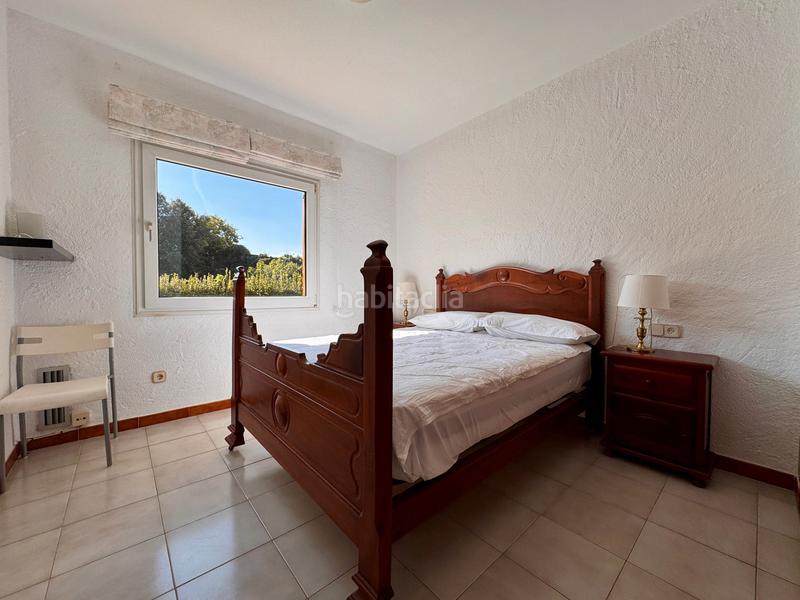 Foto be5dc179-b908-4ea7-9ee0-59a532bb0468. Lloguer casa amb xemeneia calefacció aparcament piscina a Regencós