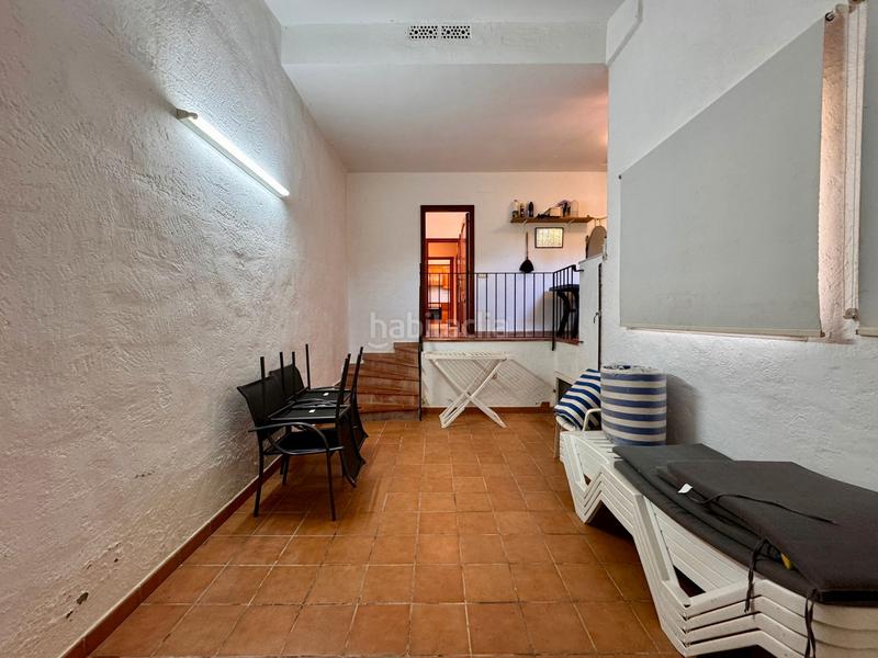 Foto 72c65df5-c66e-4299-b08e-e6d57d89777d. Miete haus mit kamin heizung parking pool in Regencós