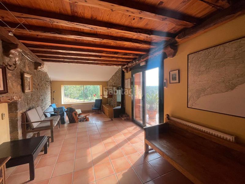 Foto 09d885ab-c2ec-4f3c-9af6-9d736b5ea212. Miete haus mit kamin heizung parking pool in Garrigàs