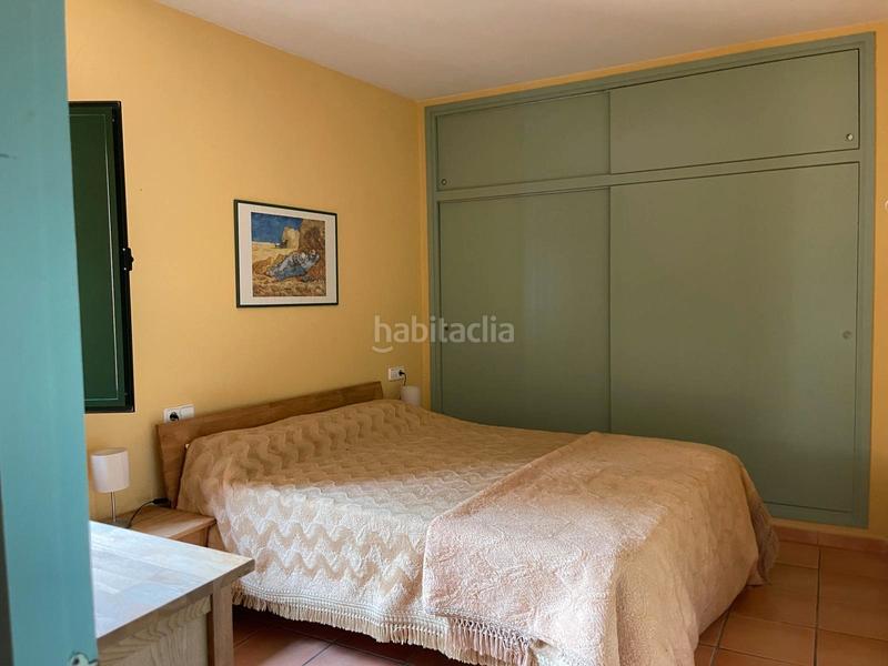 Foto 25aa0be6-1ef5-4635-98d1-bf32cdbf73fb. Miete haus mit kamin heizung parking pool in Garrigàs