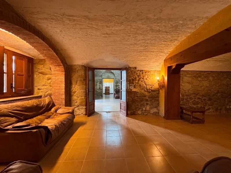 Foto 3a6f41a5-da60-4c17-a1b5-07ea39c503f2. Bauernhof in carrer montseny 14 in Corçà