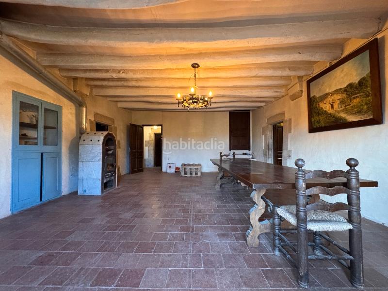 Foto 9880b592-2272-4651-8992-e340fb4394e6. Bauernhof in carrer montseny 14 in Corçà