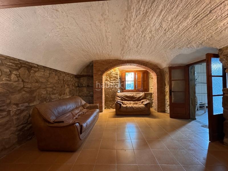 Foto d02a8f56-569a-4b98-b6e0-8a52854c0bb6. Bauernhof in carrer montseny 14 in Corçà