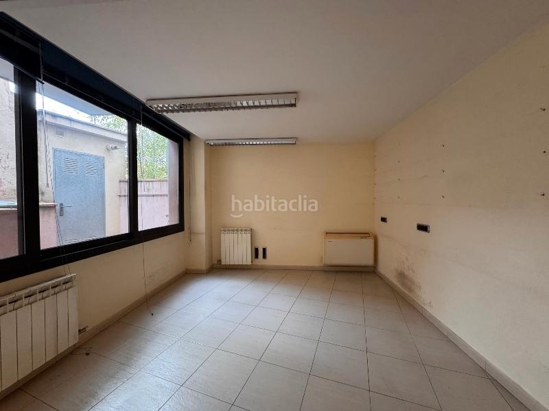 Foto bbc7533d-81bf-434e-b136-2d50c1f6e896. Location bureau dans carrer de l'aigüeta 125 dans Bisbal d´Empordà (La)