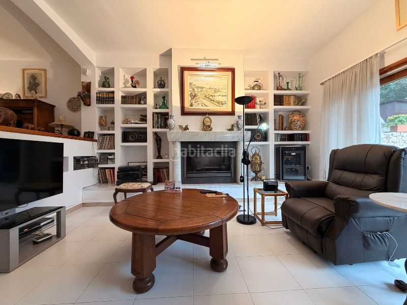 Foto adcd7fe0-7090-4be1-8e7a-405fb2fcfe10. Casa amb xemeneia calefacció piscina a Calella de Palafrugell