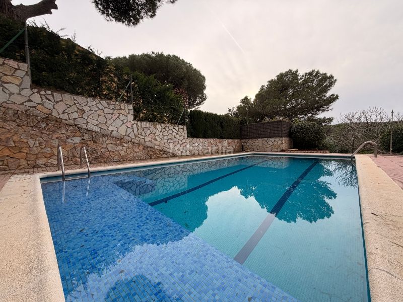 Foto bb3ced03-3515-4b4e-89e5-c8e8deda9c5c. Casa amb xemeneia calefacció piscina a Calella de Palafrugell