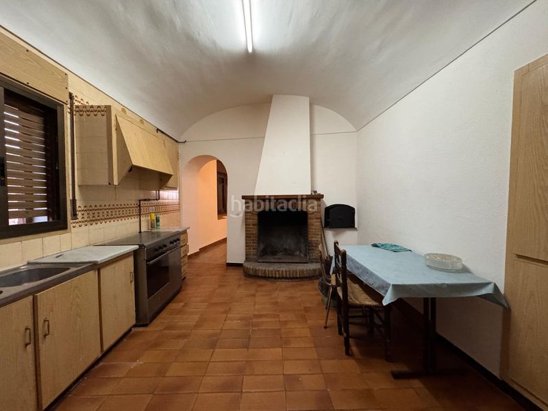 Foto bb4f325b-8184-41e8-b17c-cc7166382873. Casa amb xemeneia aparcament a Corçà