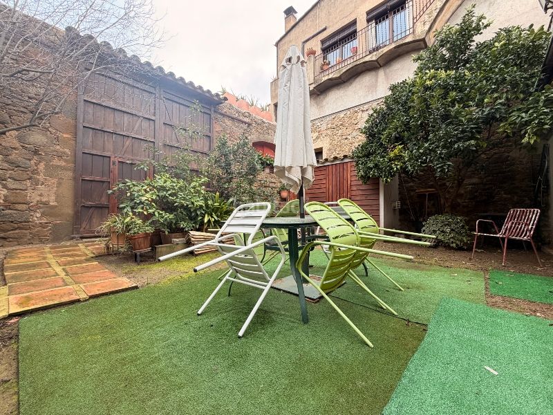 Foto bc266eca-e206-496d-8a0a-03aa6984d4e4. Casa amb xemeneia calefacció a Ultramort