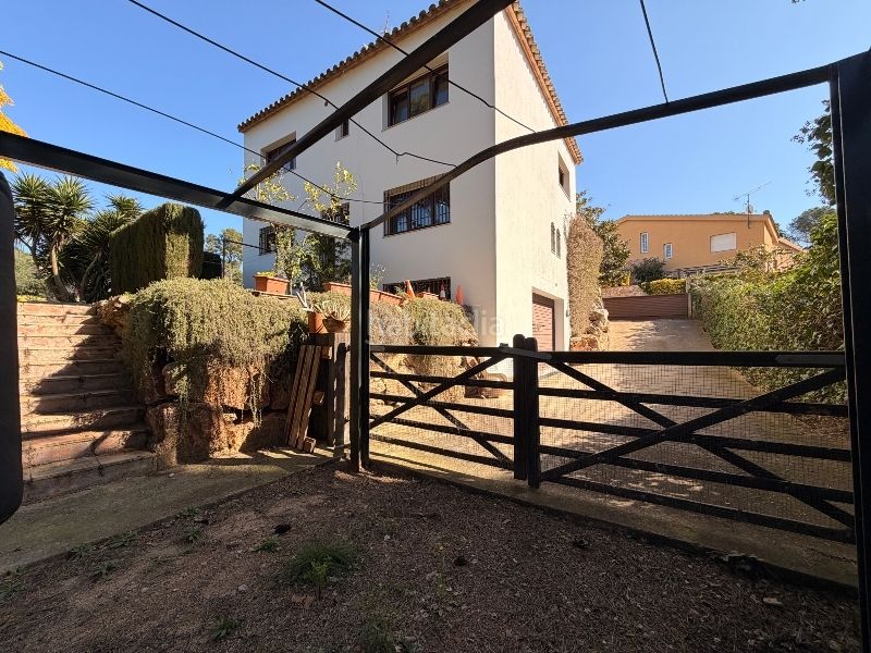 Foto 712c286f-34e8-473e-811c-685483c33ca3. Casa amb xemeneia calefacció aparcament piscina a Calella de Palafrugell