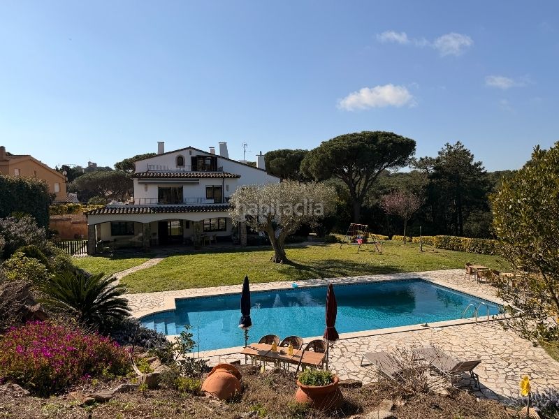 Foto 8452fce0-abdf-4f39-86a6-e74d740580bf. Casa amb xemeneia calefacció aparcament piscina a Calella de Palafrugell