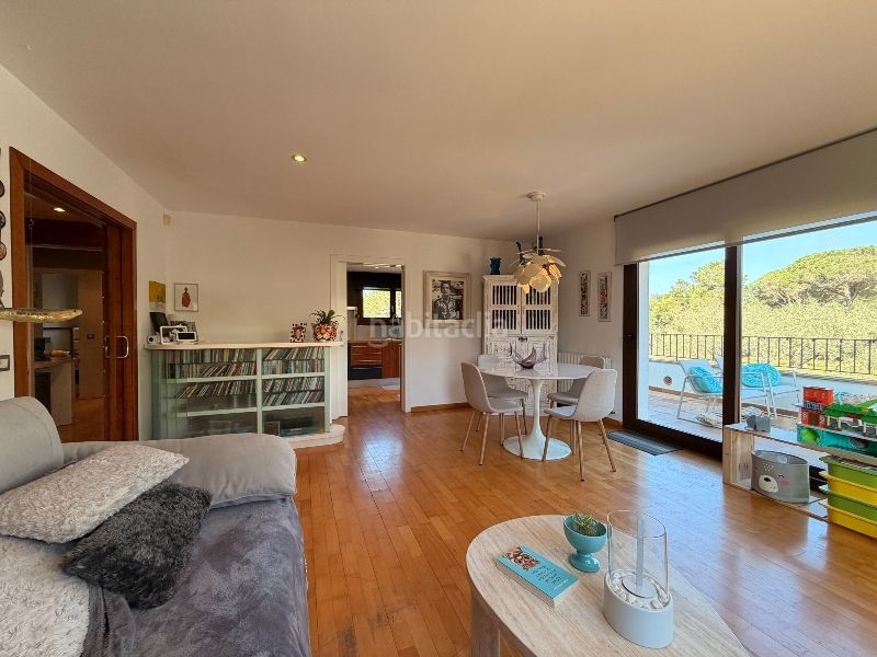 Foto ff29f608-b39b-45b8-92b7-14e4657a52a0. Casa amb xemeneia calefacció aparcament piscina a Calella de Palafrugell