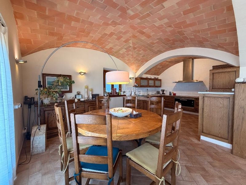 Foto 59b9d537-7b5a-4486-9800-40c12095723b. Casa amb xemeneia calefacció aparcament piscina a Sant Feliu de Guíxols