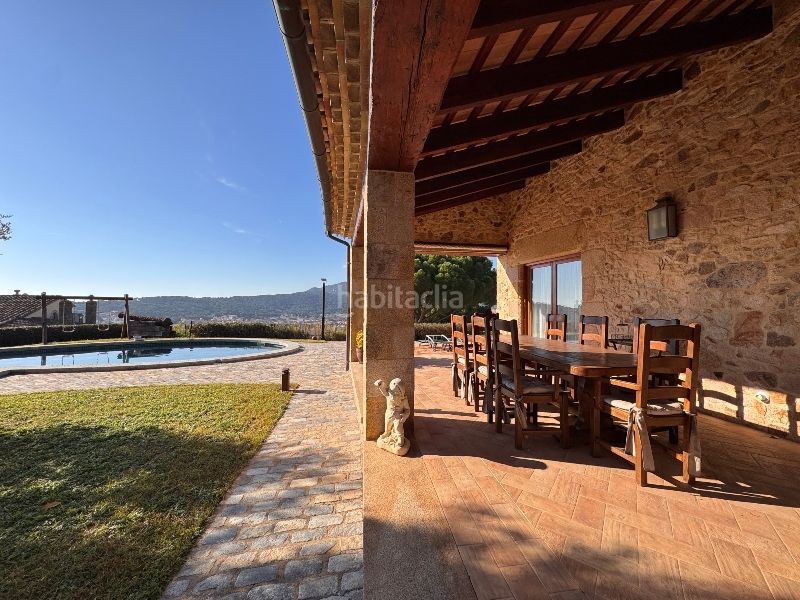 Foto bffa64ce-b9d2-449b-b89c-32c62226f01f. Casa amb xemeneia calefacció aparcament piscina a Sant Feliu de Guíxols