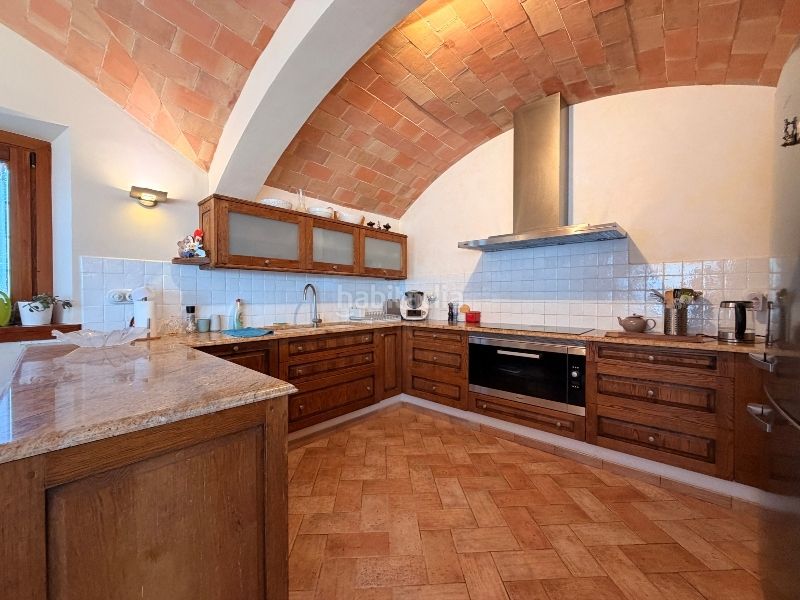 Foto c68d5082-9c67-48da-affd-516b9eeff440. Casa amb xemeneia calefacció aparcament piscina a Sant Feliu de Guíxols