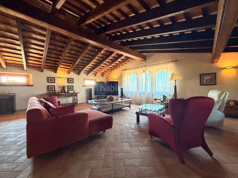 Foto c9309c4c-0510-4c53-87f7-e85fc324d5a7. Casa amb xemeneia calefacció aparcament piscina a Sant Feliu de Guíxols