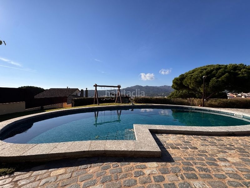 Foto e78936e2-3b07-408c-87aa-12d5125c1e77. Casa amb xemeneia calefacció aparcament piscina a Sant Feliu de Guíxols