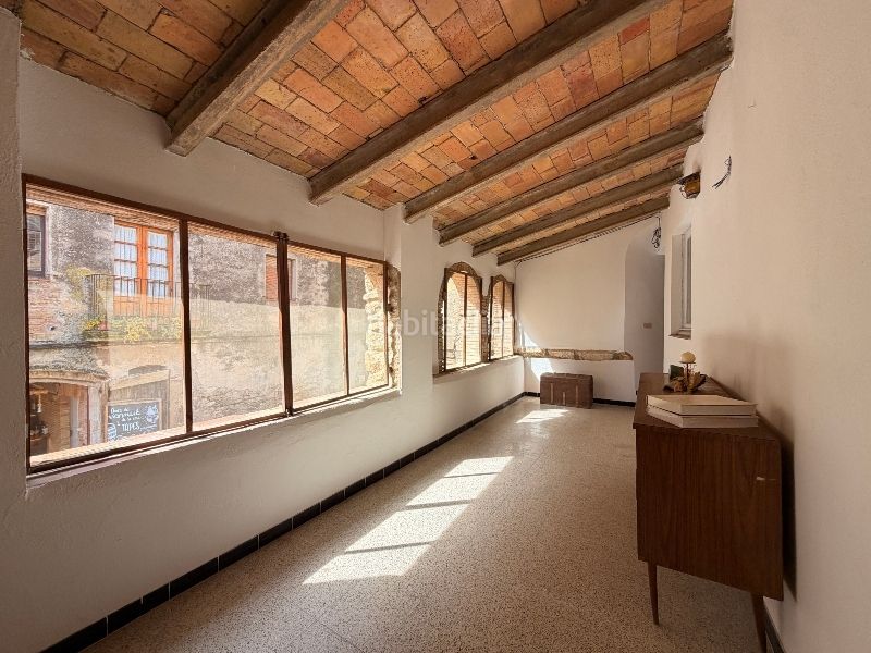 Foto 122a6dc1-2d2b-4e13-8b68-5e854184d931. Casa amb xemeneia a Forallac