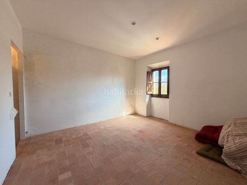 Foto b629b3af-8d0e-4507-8b7c-30afdd3fb32f. Casa amb xemeneia a Forallac