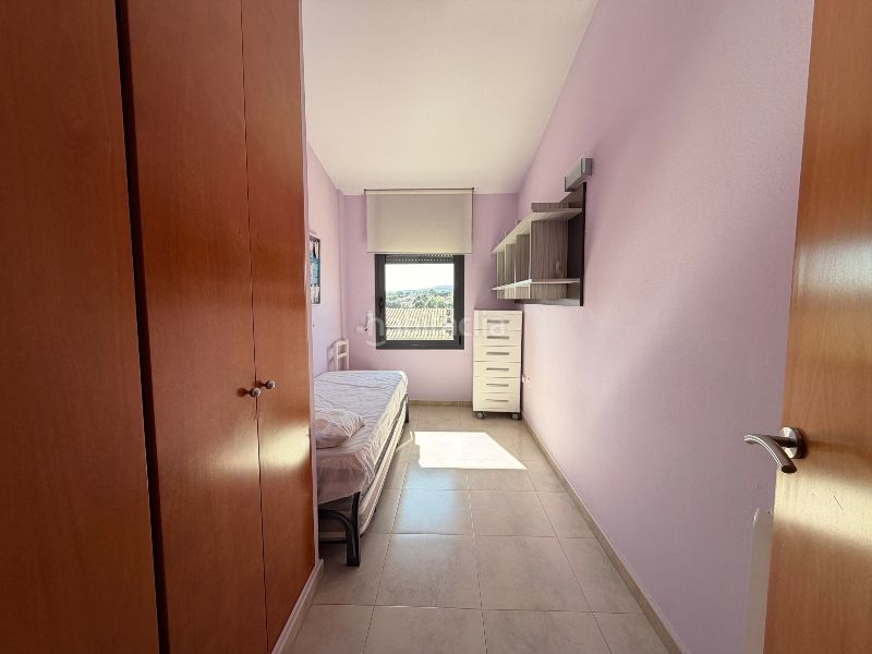 Foto b1f978fa-ae26-4ed4-8496-efe2c0849b7d. Casa aparellada amb xemeneia calefacció piscina a Palamós