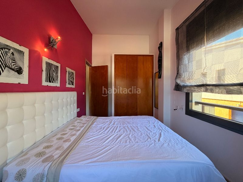 Foto b4c91e4a-89a8-499e-af83-be0042afbcd0. Casa aparellada amb xemeneia calefacció piscina a Palamós