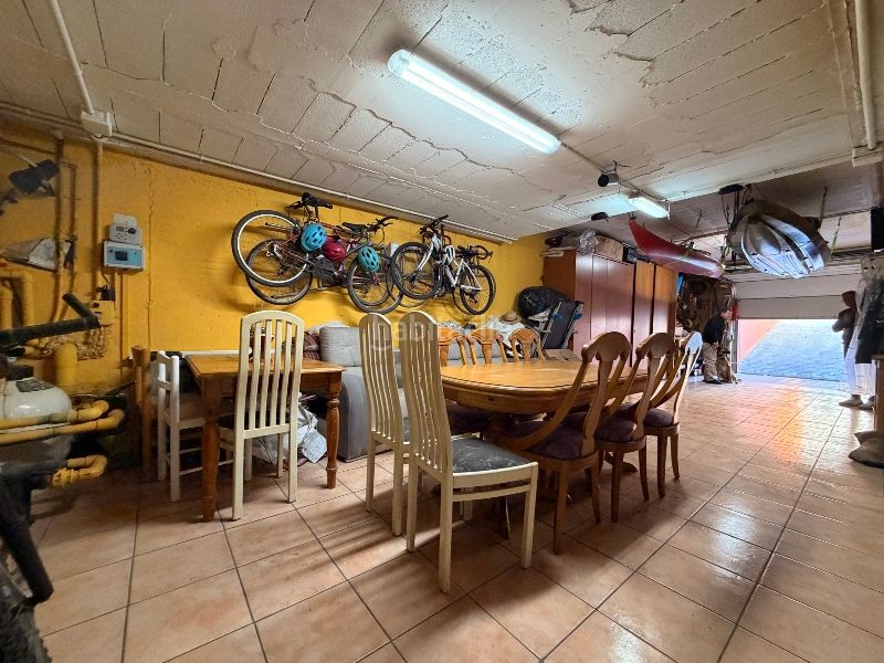 Foto c9beaa73-f847-4b83-b111-49d7284e6d52. Casa aparellada amb xemeneia calefacció piscina a Palamós