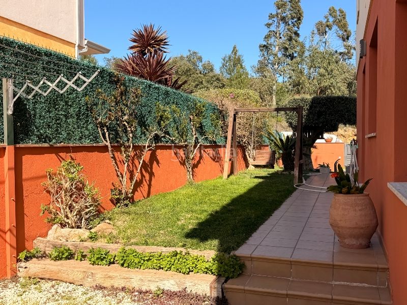 Foto f3be86f5-01b5-4286-9b6e-56f897da5641. Casa aparellada amb xemeneia calefacció piscina a Palamós