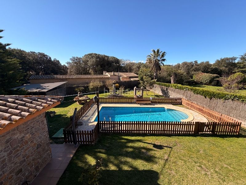 Foto 0337ae28-595f-429f-ac0c-e7a73f4f3d29. Casa amb xemeneia calefacció aparcament piscina a Mont-ras