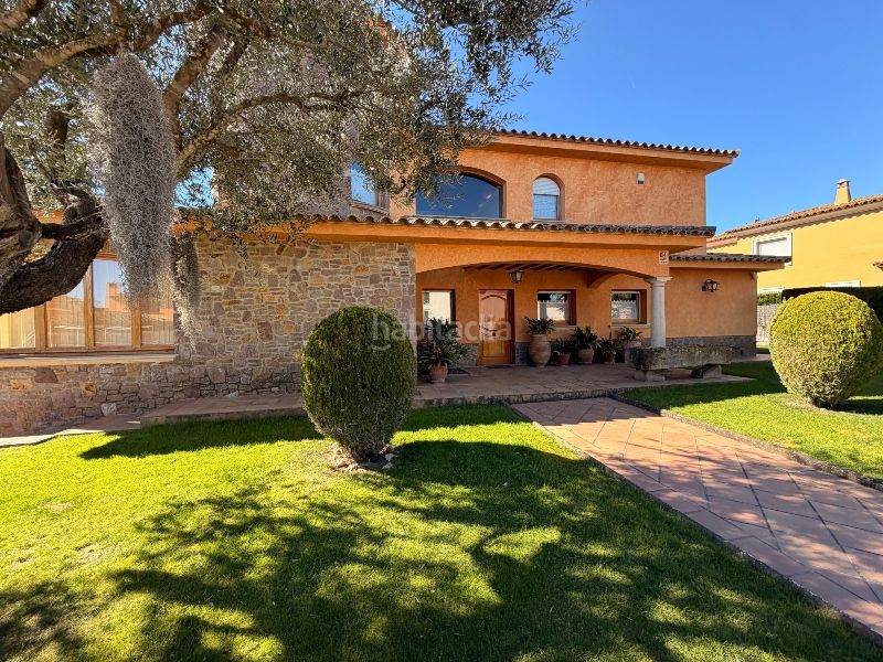 Foto 48d15d71-3dcd-470c-a74f-62bd610f4ae8. Casa amb xemeneia calefacció aparcament piscina a Mont-ras