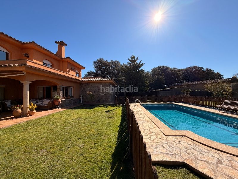 Foto 58caed70-637a-4789-9695-818c5bc9956f. Casa amb xemeneia calefacció aparcament piscina a Mont-ras