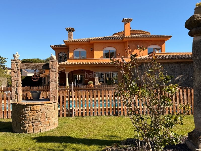 Foto 5faf01ee-caab-4750-a8cc-022265fb1a4f. Casa amb xemeneia calefacció aparcament piscina a Mont-ras