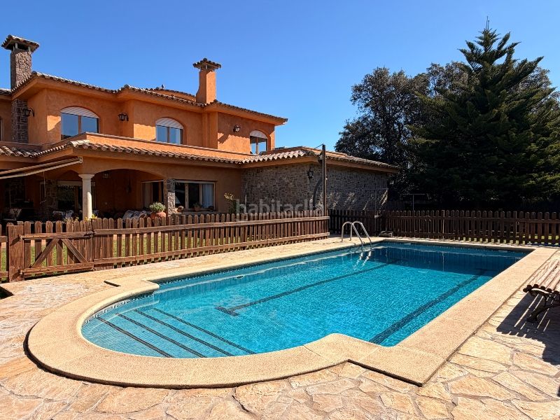 Foto 766309bf-89d0-4b08-86ff-6e7e62e4ad85. Casa amb xemeneia calefacció aparcament piscina a Mont-ras