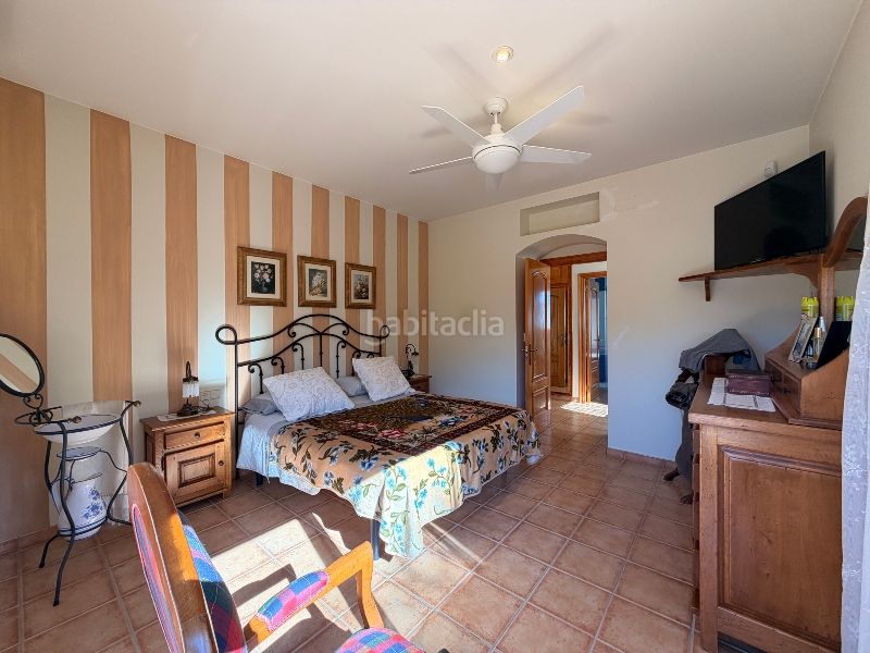 Foto 78795b93-ba5e-475b-9a82-d2e60d84c4b3. Casa amb xemeneia calefacció aparcament piscina a Mont-ras