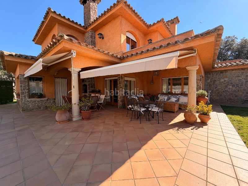 Foto 8a4c3601-3dbb-431b-b4fd-fdb7452997f5. Casa amb xemeneia calefacció aparcament piscina a Mont-ras