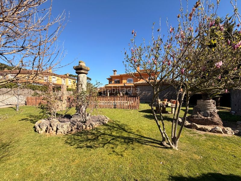 Foto 962b4777-0766-44fe-9e9b-f8a50fe81c1a. Casa amb xemeneia calefacció aparcament piscina a Mont-ras