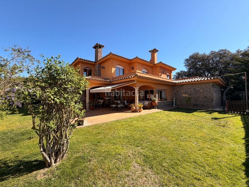 Foto e170e5bf-4479-4c63-bbd5-6a759860c8ea. Casa amb xemeneia calefacció aparcament piscina a Mont-ras