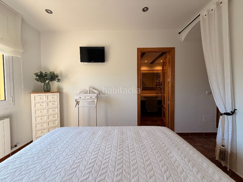 Foto 12313f7e-a714-4da0-90fc-f04d29314c2e. Casa amb xemeneia calefacció piscina a Piverd-Vila-Seca-Bruguerol Palafrugell