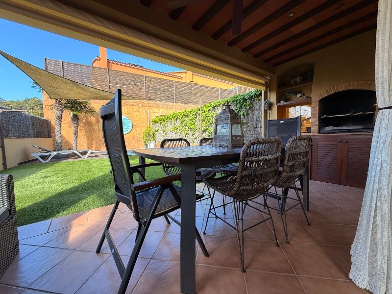 Foto 44170823-3b27-42a9-b5ca-6b4ab7872fc7. Casa amb xemeneia calefacció piscina a Piverd-Vila-Seca-Bruguerol Palafrugell