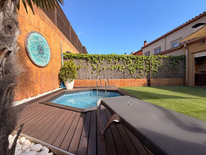 Foto e1421539-7be0-4dd3-92dd-70f50ad2550a. Casa amb xemeneia calefacció piscina a Piverd-Vila-Seca-Bruguerol Palafrugell